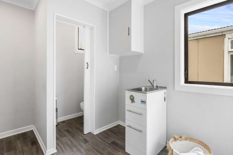 280 Oxford Street South Dunedin_13