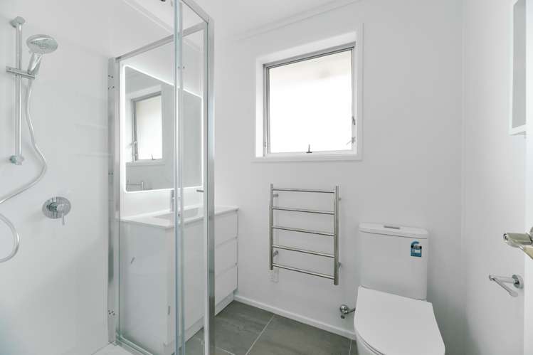 2/68 Ruawai Road Mount Wellington_6