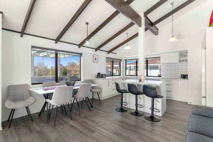 113 Lorraine Place_5