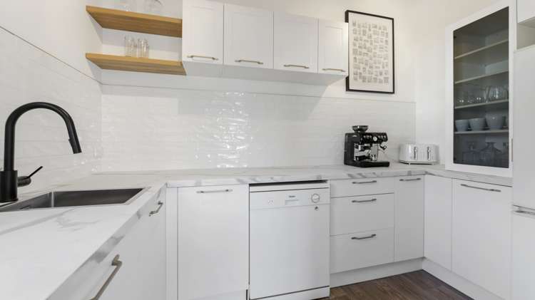 91 Pacific Parade Army Bay_15