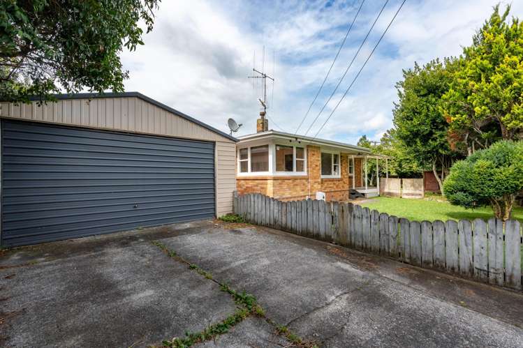 35 Coleridge Drive Enderley_17