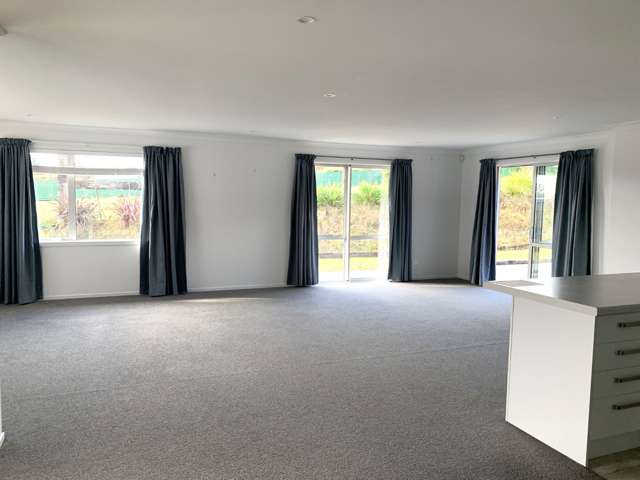 123 Parekaawa Drive 2645_2