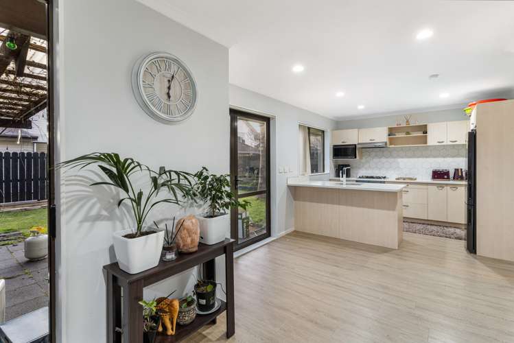 34 Bruce Pulman Drive Takanini_7