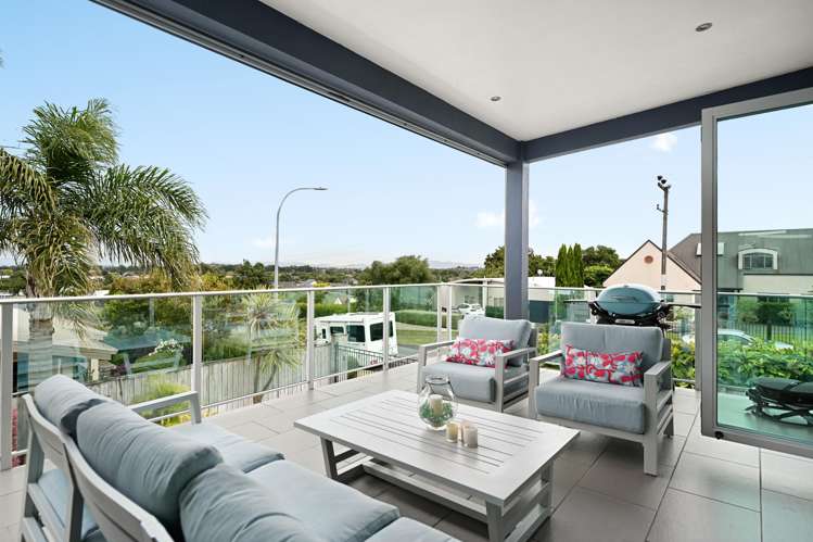 66 Rototuna Road Rototuna_13