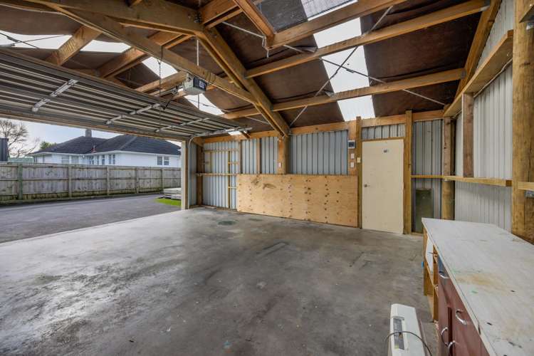 5 Avon Street Stratford_16