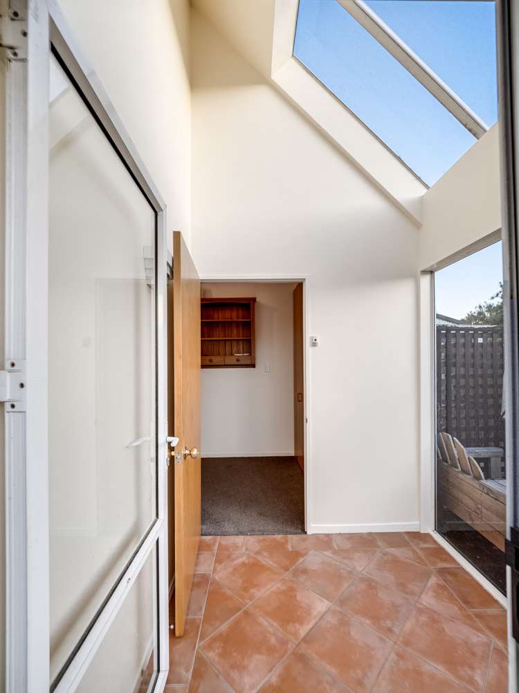 2/5 Tahi Place Belfast_15