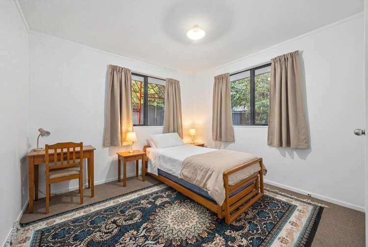 29 Woodbank Drive Glen Eden_9