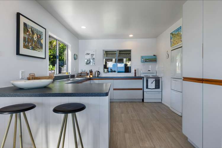 4 Tasman Heights Ahipara_14