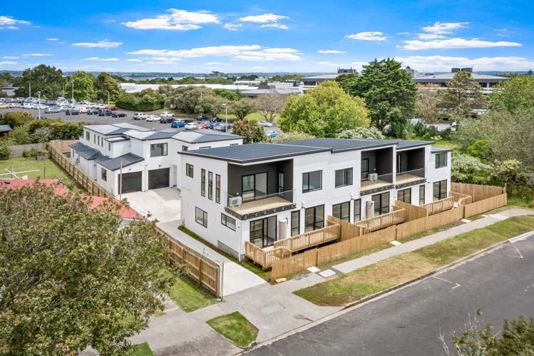 22b Mark Road Mount Albert_8