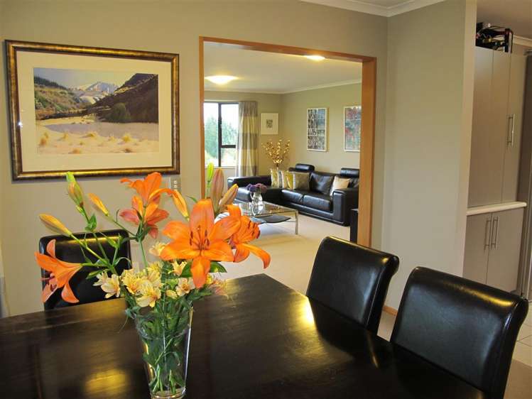 Fairview Road Fairview_26