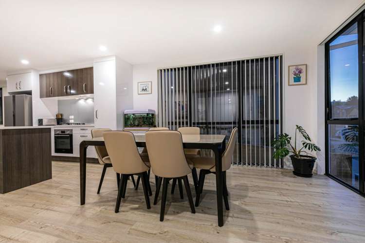 58 Seafarer Crescent Stanmore Bay_10