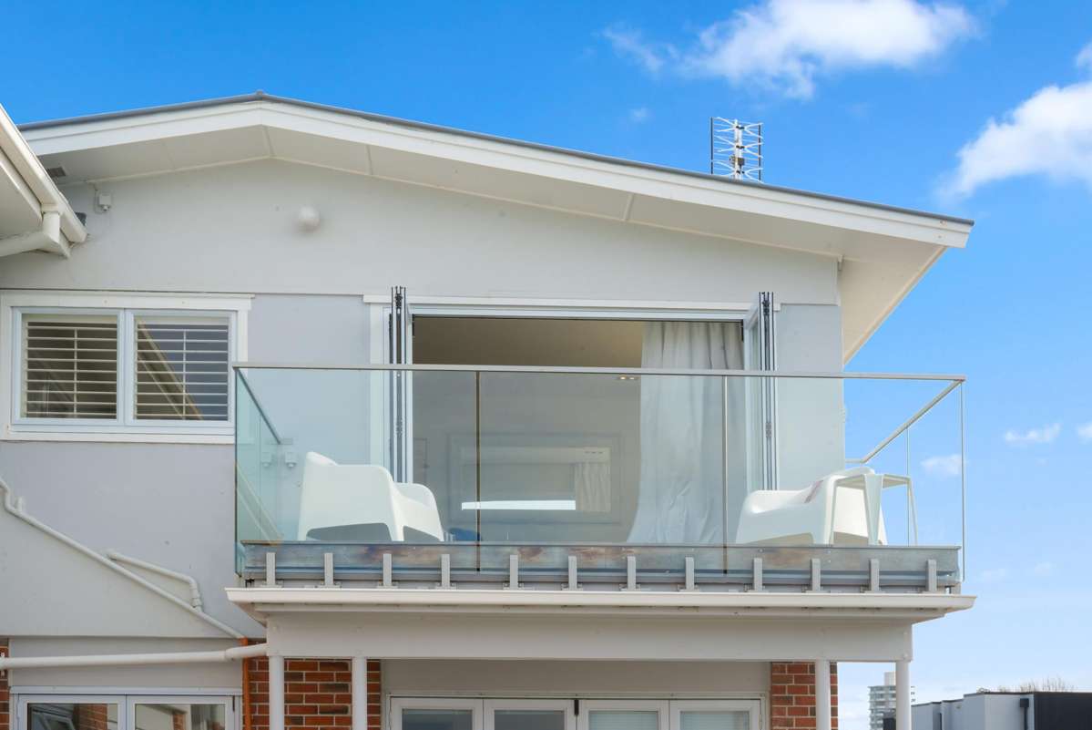 5/241 Hurstmere Road_1