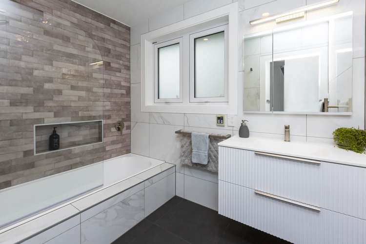 46 Holdsworth Avenue Trentham_16