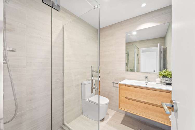 1/6 Ocean View Road Northcote_22