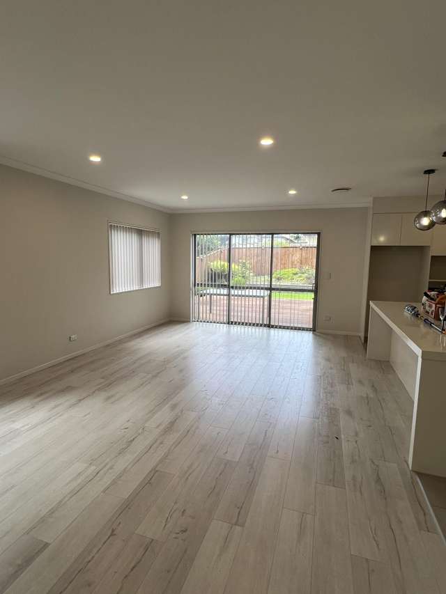 16 Hikuawa Road Flat Bush_3