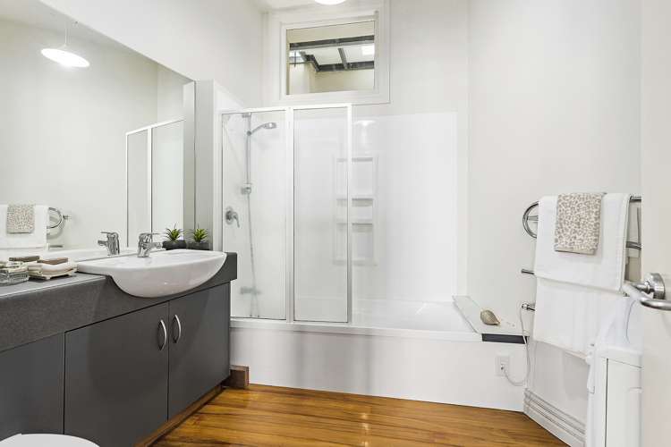 9/32 Cuba Street Te Aro_13