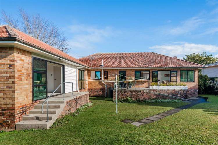 11 Lake Pupuke Drive Takapuna_3