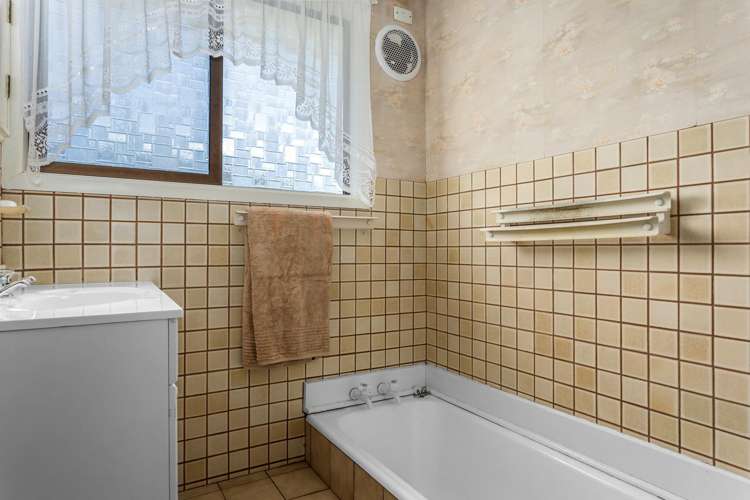 14 Barry Avenue Whakatane_17