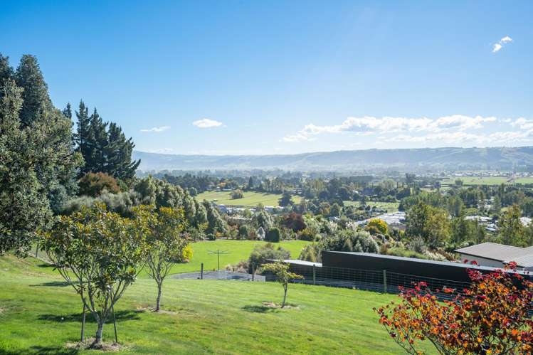 15 Fairmile Drive Kinmont Park_6