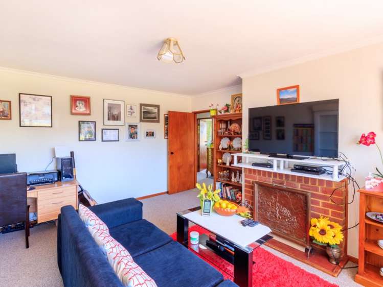 2 Pladda Street Calton Hill_9