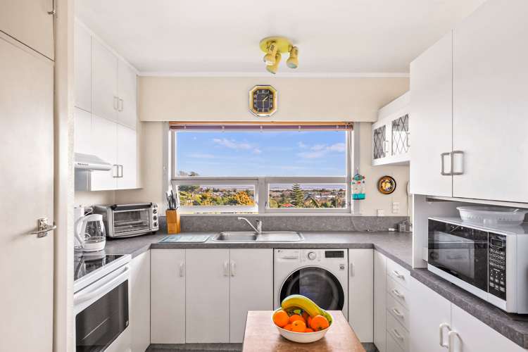 803 Richmond Street Thames_8