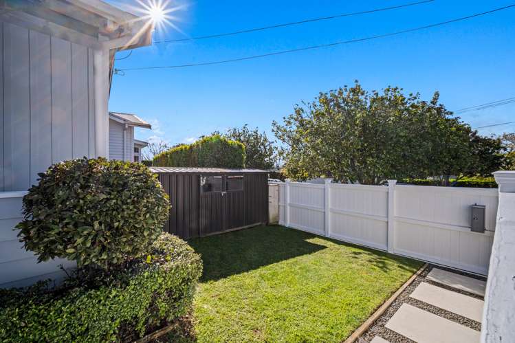 44 Huia Road Point Chevalier_6