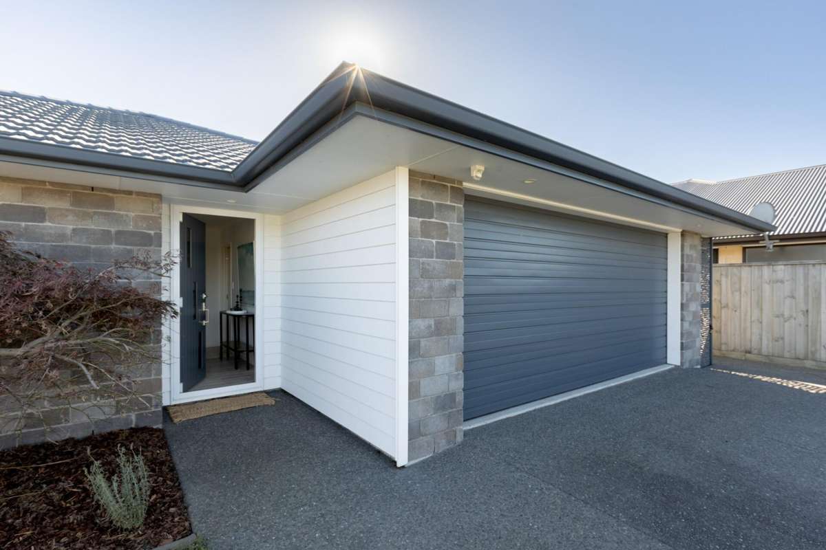 56 Te Kio Crescent_1