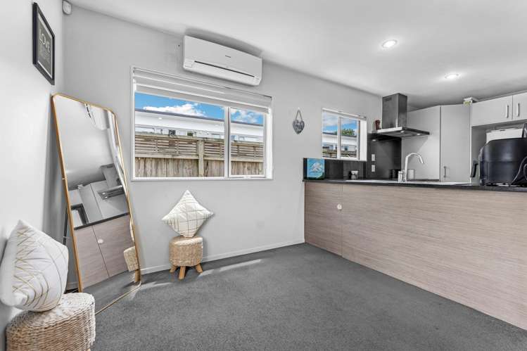 18/45a Swanson Road Henderson_16