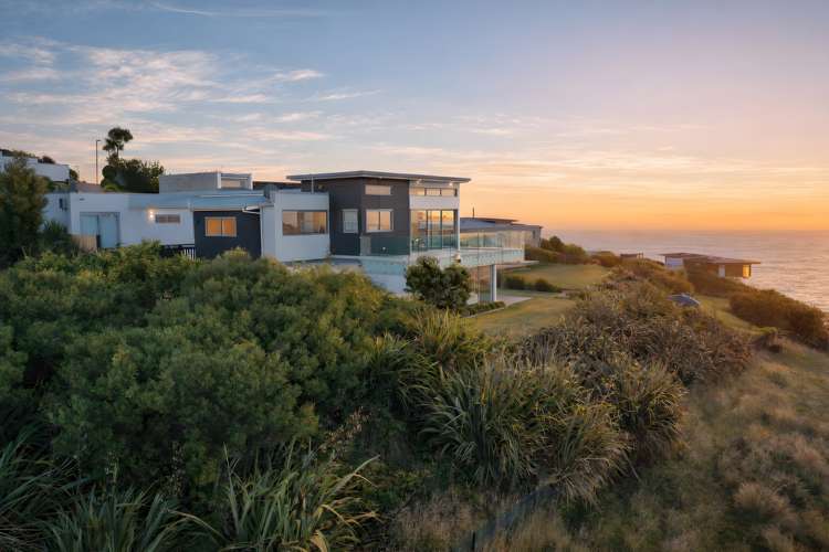 235 Richmond Hill Road_0