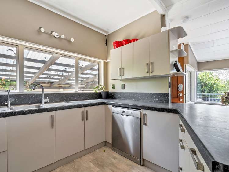 564 Ngongotaha Road Fairy Springs_6