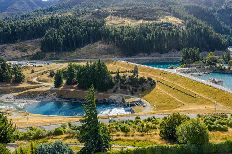 17 Parry Crescent Lake Hawea_27