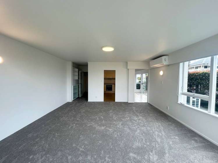 1/21 Queens Parade Devonport_6