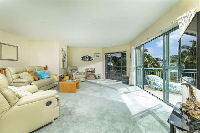 19a Orchard Road Browns Bay_3