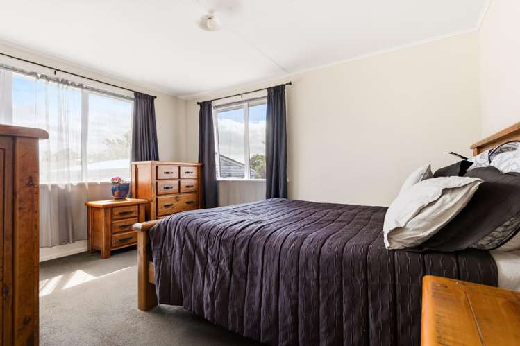 24 Kauri Drive Wairakei_16