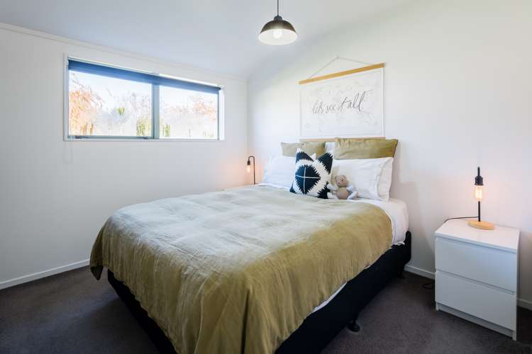 47a Cowley Drive Leamington_21