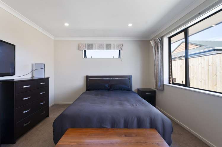 42 Peter Hall Drive Kelvin Grove_19