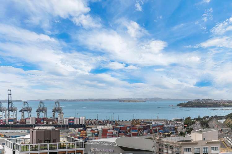 2113/10 Waterloo Quadrant Auckland Central_10