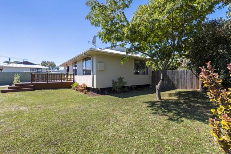 3 Saul Lane Springlands_15