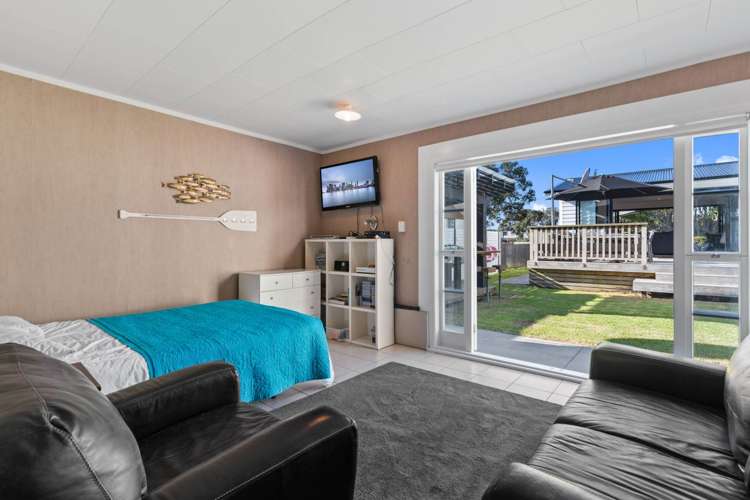 836 Cove Road Waipu_17