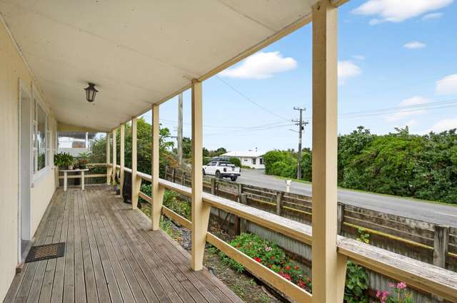 28 Lake Ferry Road Martinborough_1