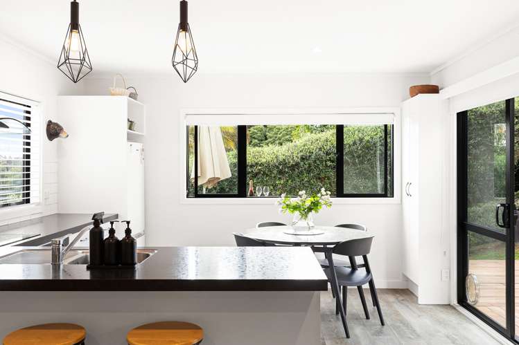 2 Fergusson Way Judea_7