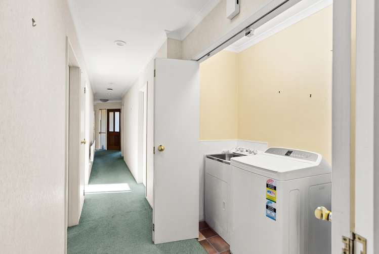 35 Stirling Place Marchwiel_16