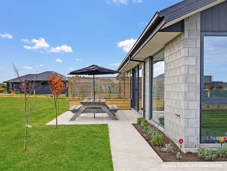 12 Edgeworth Road_5