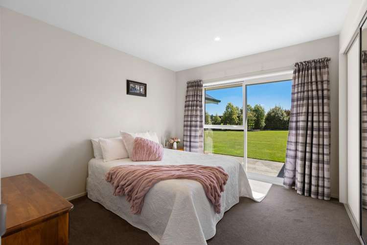 249 Curraghs Road Rolleston_11