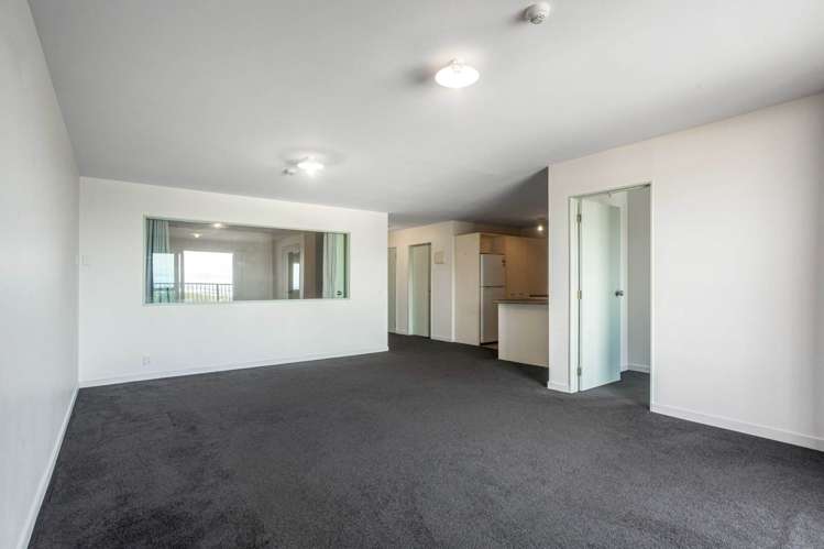 42/241 Hinemoa Street Birkenhead_1