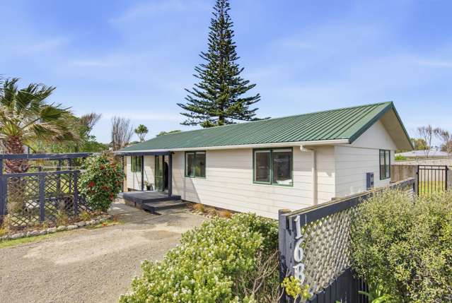 Renovated, ready and close to the beach