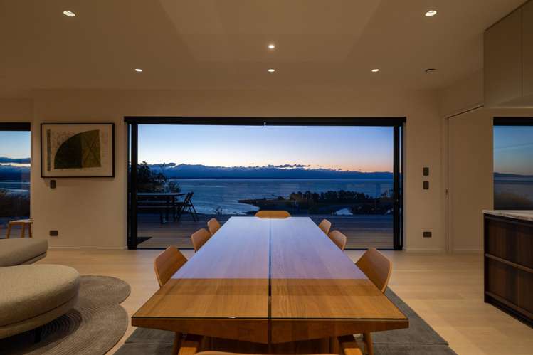 82 Princes Drive Britannia Heights_24