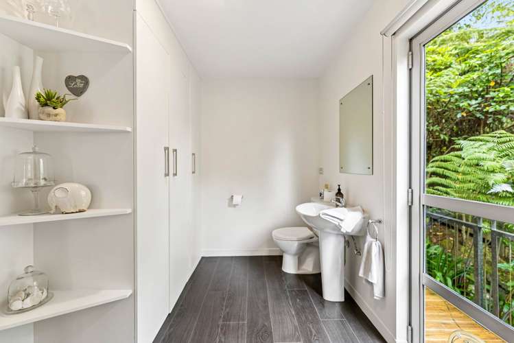143 Attwood Road Paremoremo_18