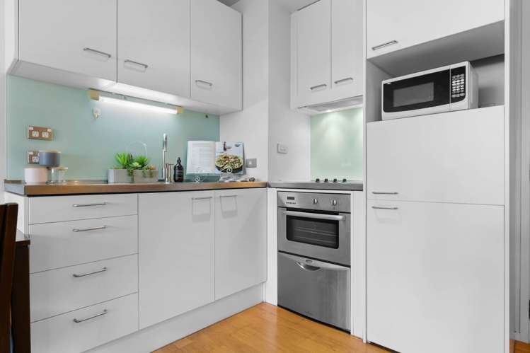 34A/16 Gore Street City Centre_0