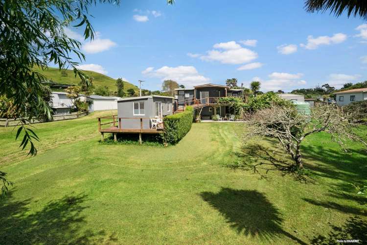 13 Maraetai Place Port Waikato_11